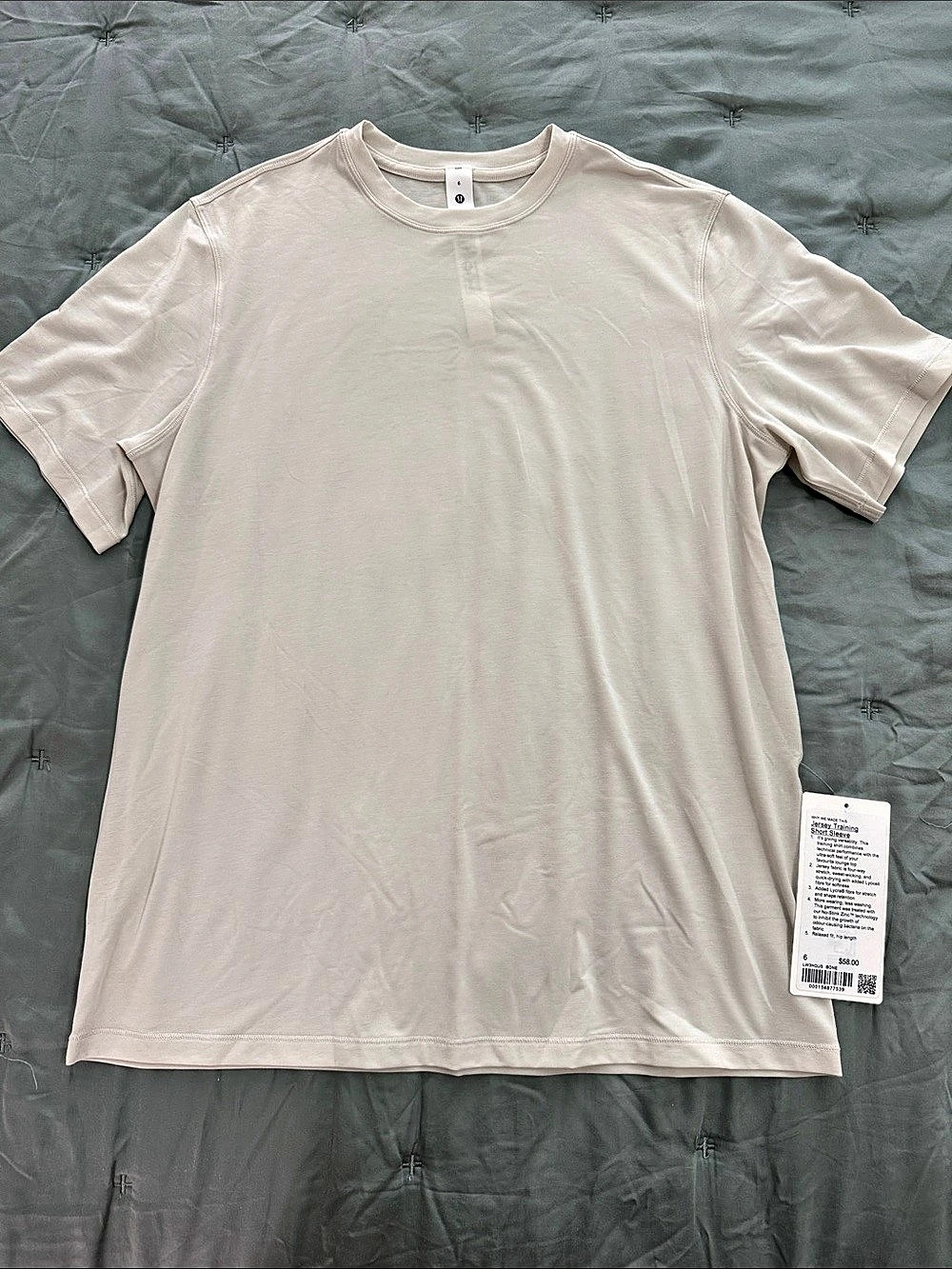 lululemon Jersey Training Short Sleeve in Bone size 6